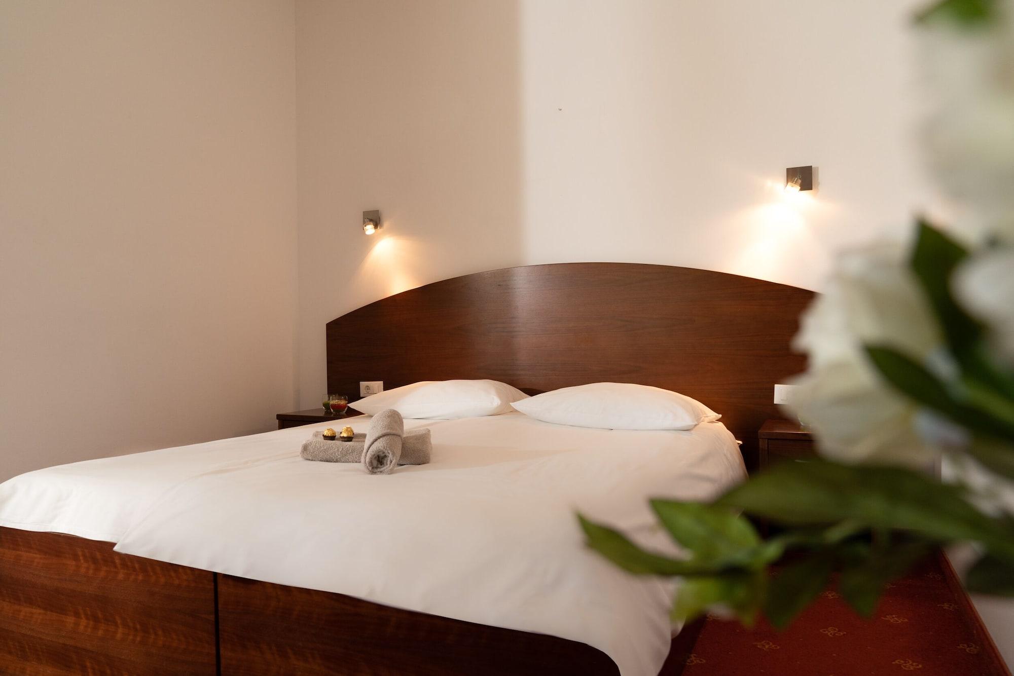 Hotel Medno Екстериор снимка