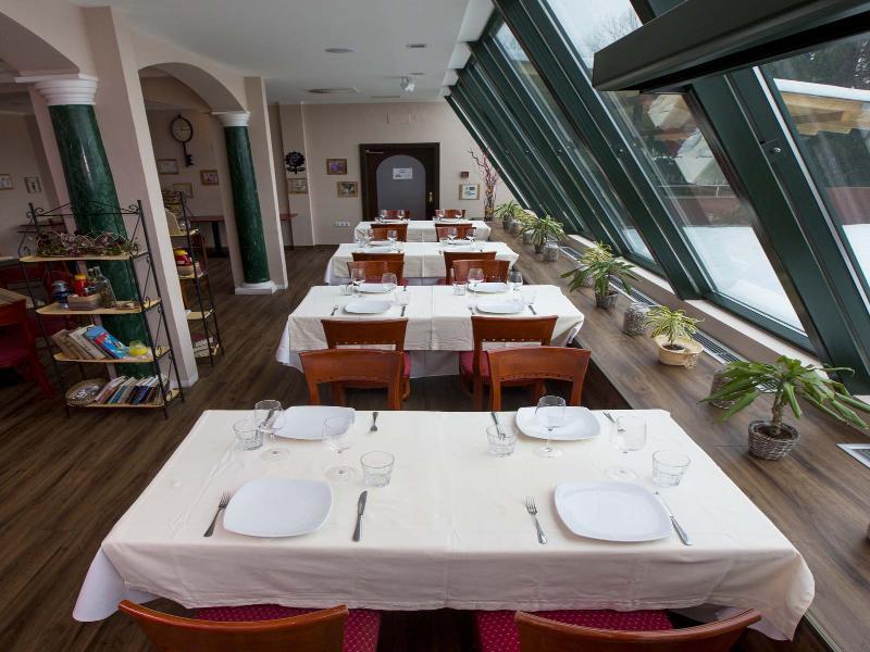 Hotel Medno Екстериор снимка