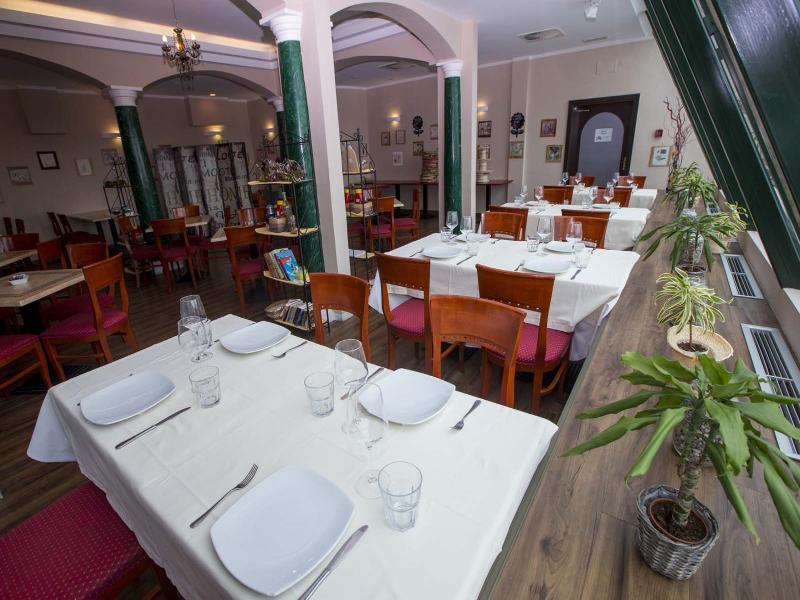 Hotel Medno Екстериор снимка